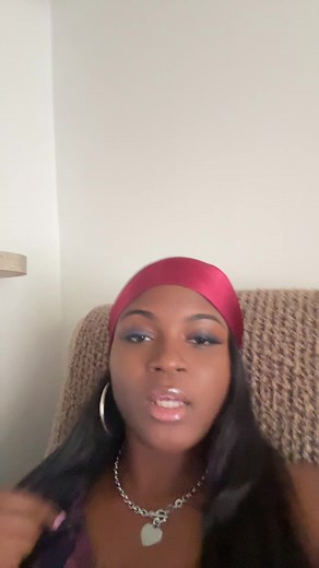 Do yall hear my mama doing construction in the back