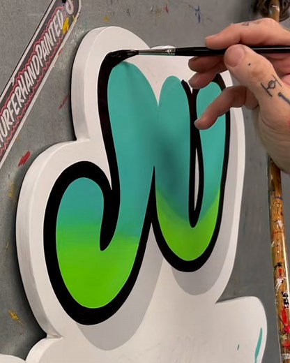 2.5M views · 10K reactions | This is some seriously slick handy work   | UNILAD | Facebook