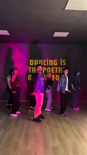 Mark Ronson – Uptown Funk Dance Cover