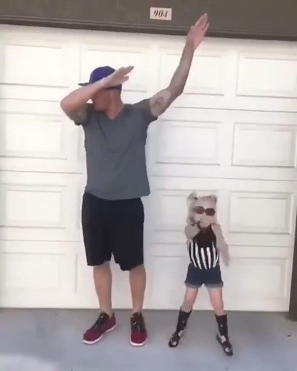 EMOTIONAL SAD Video - Baby Everleigh Rose Soutas With Her Dad Who Passed Away