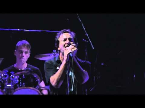 HD - Crown of Thorns - Pearl Jam - Trieste 2014