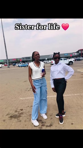 @Clery_Maponyane @Tebogo Ephenia