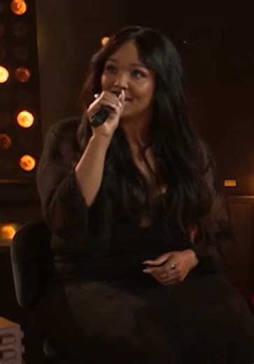 Lizzo and Kelly Clarkson Perform 'Someone Like You' Live