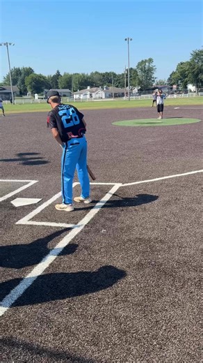 4.6K views · 729 reactions | THE WALK OFF by David Beachy down by couple runs bottom 7 you really don’t want to pitch to him at that point | Benjamin Miller | Facebook