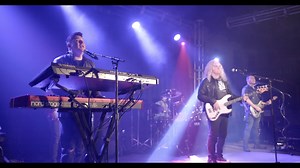 Such a classic! Love performing with these guys... What's your favorite Chicago song? Generation Radio | Jay DeMarcus