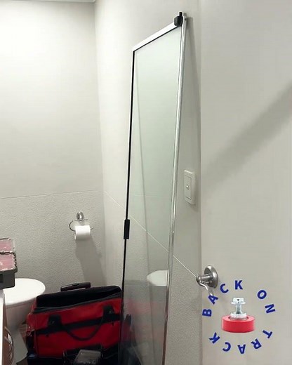 Old Boral Pivot Shower Screen Door Repair