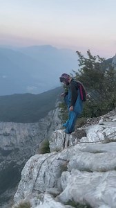 Low-altitude skydiving #skydivinggram #fly #skydiving #skydivegram #flying #freefall #skydive #sky #love #skydivers #gopro #skydiver #sky #freefly #jumping #jointheteem #parachute #scary #jumpsuit #iloveskydiving #cute #extremesports | The Captain