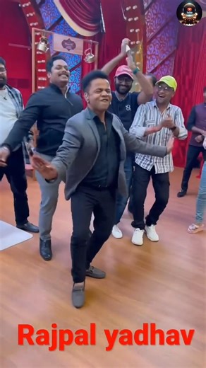 tiger Shroff zigzag dance lajawab superhit songs lajawab dance #shortsfeed #viralvideo