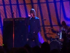 Oasis live at Brit Awards 14 02 2007