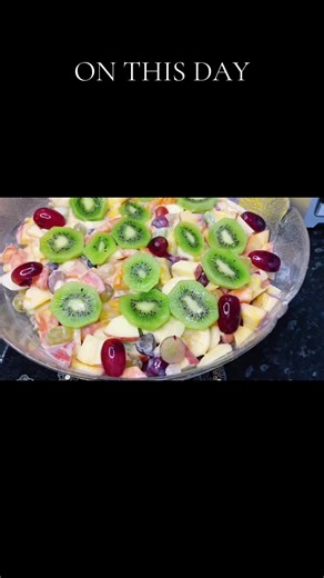 #onthisday fruit chart very tasty #onthisday