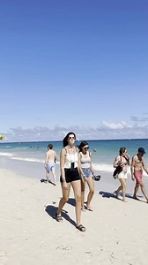 Wow the beach side look 🔥❤️👌 #reels #viral #trending #beach #beachlife #BeachVibes #reel #trendingreels #fbreels #viralreels | Ocean Hunks