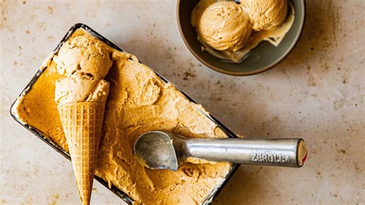 No-Churn Pumpkin Pie Ice Cream Recipe
