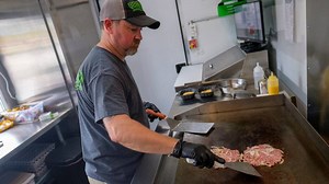New Conway, SC food truck makes a smashing entrance. Where to find its specialty burgers