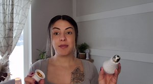 2 Pack Emergency Rechargeable Light Bulbs,Battery Operated Backup Light Bulb 9W E27 8500K 1200mAh White Equivalent Self-Charging LED Light Bulbs for Power Outage Camping Outdoor Activity