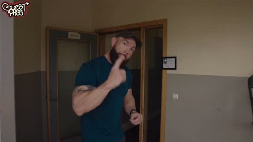 12 reactions | Season Two, Episode 25 – Pumping Iron | Reykjavík,...