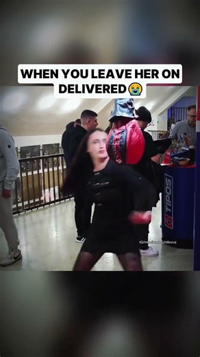 This machine couldn't handle her power #boxing