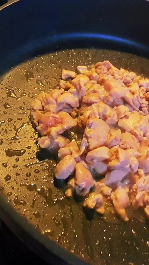 Spicy Chipotle Chicken Thigh Flatbread Recipe