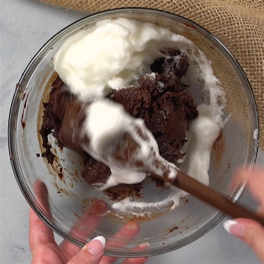 This Sugar-Free ,Flourless Espresso Chocolate Fudge Cake is everything chocolate and coffee lovers dream of! Keto, Low Carb, Gluten Free, Nut Free, and Grain Free!!! | SugarFreeMom.com