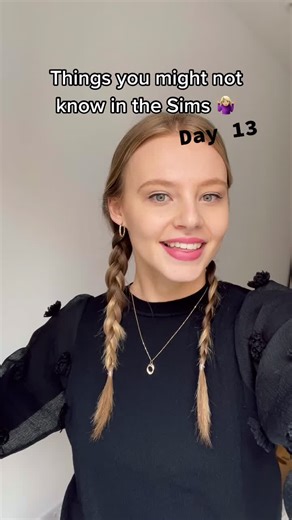 Left vs Right Handed Sims: A Hidden Trait Revealed