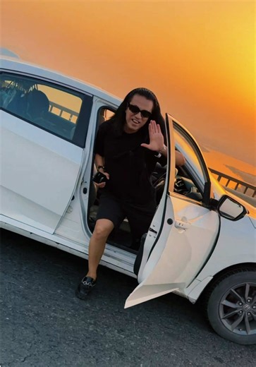 Hello Lahore 🇵🇰 🤗 Ravi is welcoming me #drzeekhantraveldiaries #drzeekhanlahore #drzeekhanfam #drzeekhanfam #drzeekhan