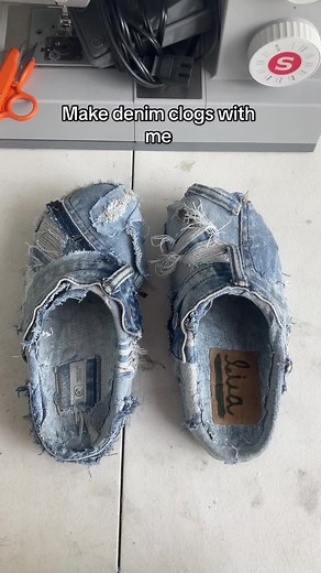 Creating denim clogs out of Crocs... how do y'all think these turned out? (🎥: @إيفان) #crocs #customsneakers #crocsgang #sneakerhead #sneakertok #denim #sneakercommunity