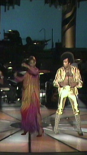 This song awakens Spring fever! 🌷🌞 #sunny #boneym #spring #sun #summer #goodvibes #70smusic #70s #80smusic #80s #sunnyboneym #music #springmusic #viral #fyp