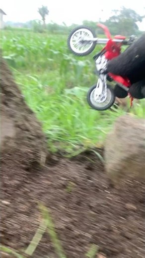 Jumping motocross Red color // Kawasaki OLX 250#motocross