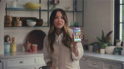 Royal Kingdom TV Spot, 'Confession' Featuring Kaley Cuoco