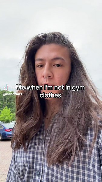 Achieve Style and Comfort with Trendy Gym Clothes