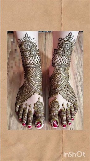 Beautiful mehndi design for leg