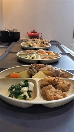 今夜の晩ごはん【ニラとろろ】