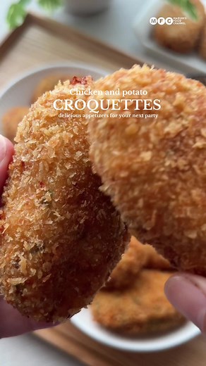 Delicious Chicken Croquettes Recipe for Appetizers