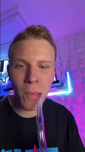 Singing With My Nose (Funny) 😂