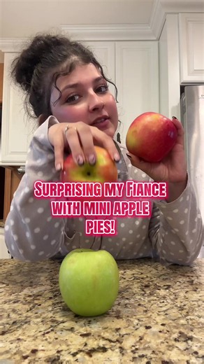 Surprising my fiancé with many apple pies!🥧🍎🍏💍 #cooking #baking #easybaking #easydinnerideas #quickdinner