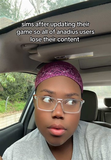 you can still play offline btw!! also remove all your mods and cc before updating the game and don’t open save files you’ve been playing with!! #sims4 #simstok #blacksimmer #sims4mods #sims4cc