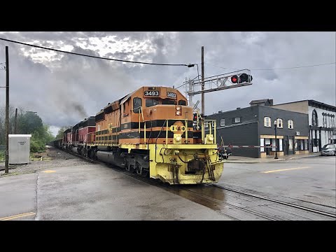 YouTube Creator Award & Fast Freight Train, 3 Locomotives, Short Line Railroading, Blanchester Ohio