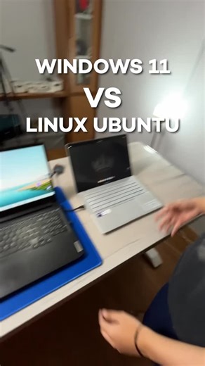 @cimingtech on Instagram: "Windows 11 Vs Linux! Beli Deskmat Bluescreen Di Shopee : Ciming Setup"