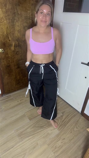 Short curvy girl approved