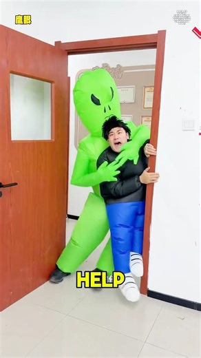 I’m Late To Class! How Can I Escape Trouble?