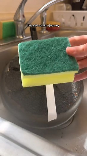 678K views · 6.6K reactions | Cleaning Hacks Follow us for more. #diy #fyp #cleaninghacks #cleaningtips #cleaningservices #homeorganization #cleaning #housecleaning #deepcleaning #reels #hacks #cleanhome#cleaningmotivation #homecleaning #householdhacks #organization #declutter #cleaningroutine #cleaningproducts #diycleaning #naturalcleaning #cleaningday#cleaningqueen #cleaningtime #cleaningexpert #sparklingclean #cleaning101 #tidyhome | Cleaning, Organization & Must have | Facebook