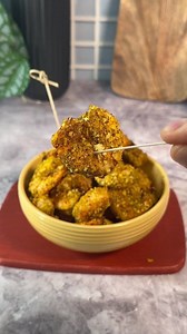 Crujientes por fuera, jugosos por dentro y con ese toque pimienta limón que lo cambia TODO 🤤🍋 Prepara estos Camarones Pimienta Limón fácil y rápido con Sazonador MAGGI CRUNCHY®. Perfectos para cuando quieres algo rico sin pasar horas en la cocina. https://nes.tl/4f80fa 👉🏻 Guarda la receta y cuéntanos: ¿con arroz, ensalada o solos? #RecetasNestlé #MAGGICrunchy #Crunch #Empanizado #BLACKANDDECKER | Recetas Nestlé