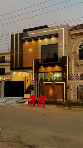 Zeeshan Tahir | 🏡 5 Marla Ultra Modern House for Sale 🏡 📐 Plot Size: 5 Marla 🏠 Design: Ultra Modern Elevation 🛏 Bedrooms: 4 Master Bedrooms with Attached... | Instagram