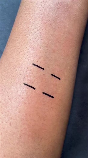 Unique Hand Tattoos: Temporary Art Styles