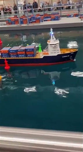 Autonomous Ship Model Navigates Obstacles 🚢 #SmartShipping #InnovativeTech #MaritimeFuture