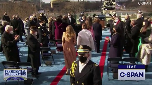 Biden's grandchildren arrive at his inauguration ceremony