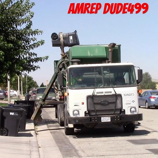 Autocar ACX Amrep ASL 106072 #automobile #garbagetruck #trashtruck #trucking #garbage #trash #shorts