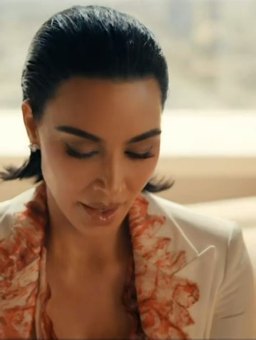 Kim Kardashian's Hilarious Admission of Foolishness