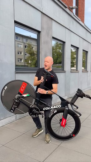 Vélo7 - Pro Bicycle Shop on Instagram: "You asked for it! And we delivered 🙌 It is hard to describe the multitude power of this bike - just look how it wants to GO 🚴‍♂️💨 #velo7 #tt #colnago #timetrial #timetrialtuesday #roadbike #roadcycling #roadcyclingpics #triathlon #triathlete #ttbike"