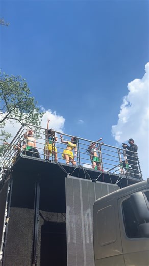 Blue Valentine: A K-Pop Carnival Experience