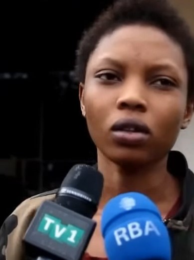 WA MUKOBWA WATEGUYE IBIRORI BY'UBUSAMBANYI YANAFASHWE ARIMO KUNYWA URUMOGI||UYU MUKOBWA ARATANGAJE